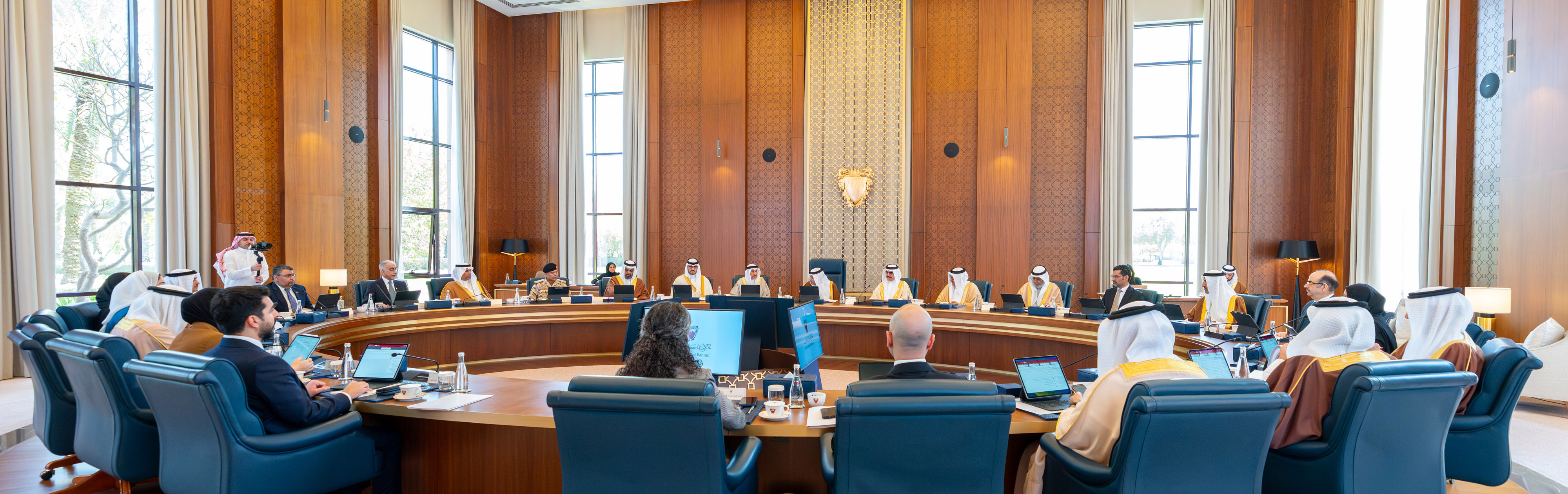 سمو ولي العهد رئيس مجلس الوزراء يترأس الاجتماع الاعتيادي الأسبوعي لمجلس الوزراء